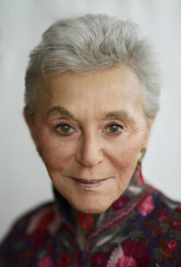Eva Haller Headshot